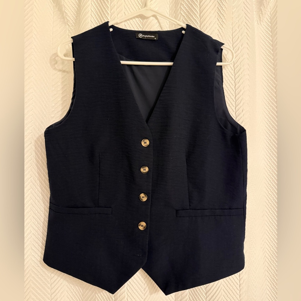Pretty Garden Navy Vest